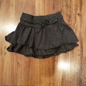 Girls gray Gap ruffle tiered skirt size 4/5